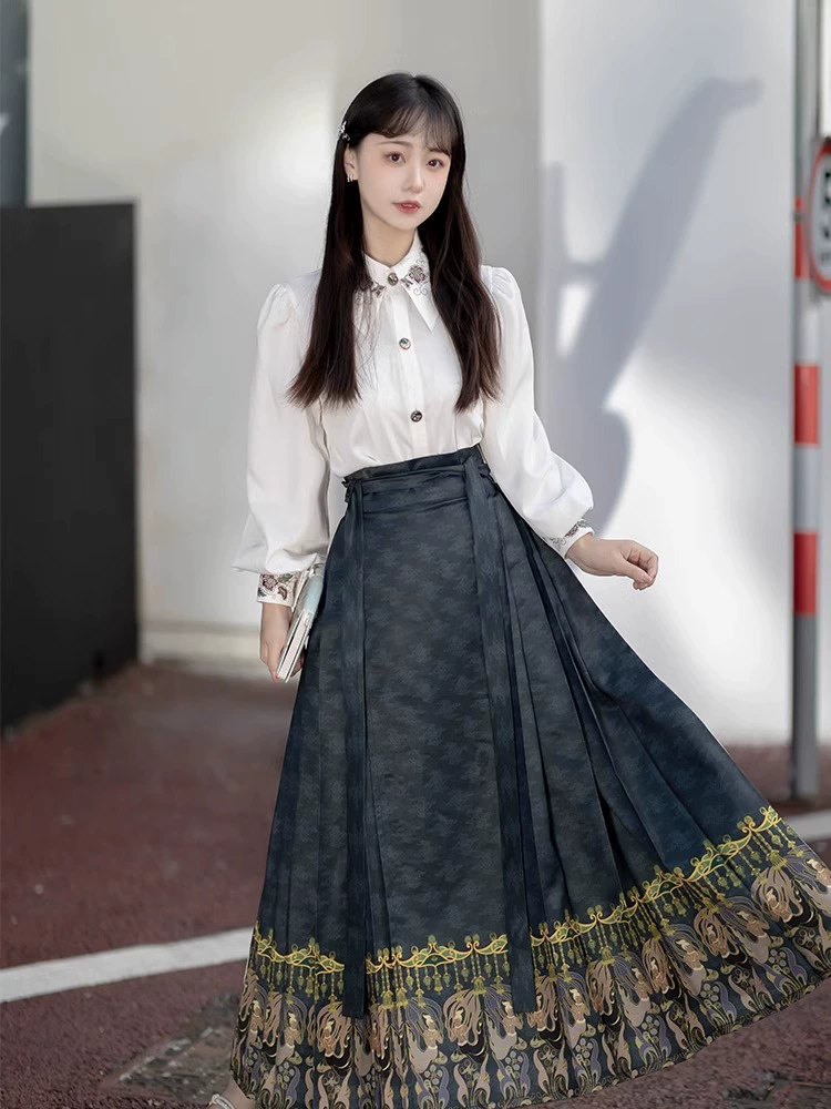 Оригинальные Hanfu типа одна лошадь-гладка юбка пара-воротная рубашка повседневная улучшенная модель подделка макияж лошадь-перловый набор осень-зима