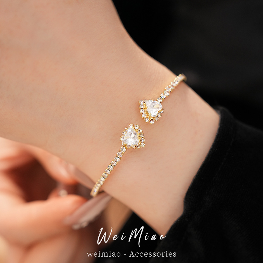Brazalete de diamantes de amor abierto redondo estilo frío personalidad nicho pulsera de moda ligera lujo alta sensación de joyería al por mayor