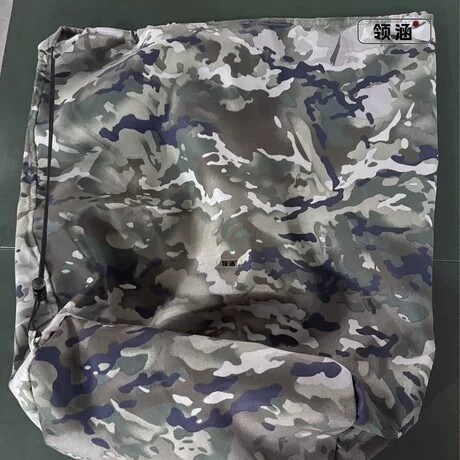 Saco de dormir de camuflaje de campamento de verano campamento al aire libre ligero saco de dormir tipo sobre para adultos a prueba de frío y calor en el campo saco de dormir