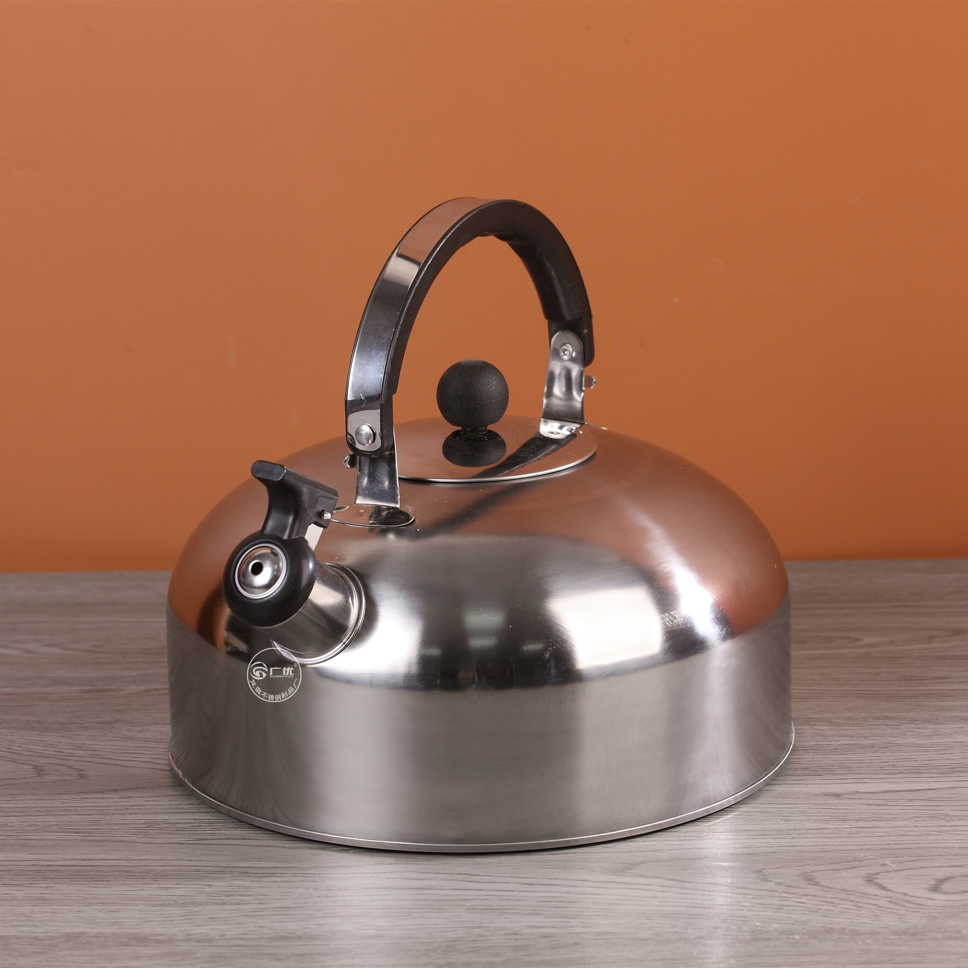 Olla plana de acero inoxidable mango de baquelita engrosada hervidor de agua de fondo plano de sonido hemisferio tetera de gas disponible