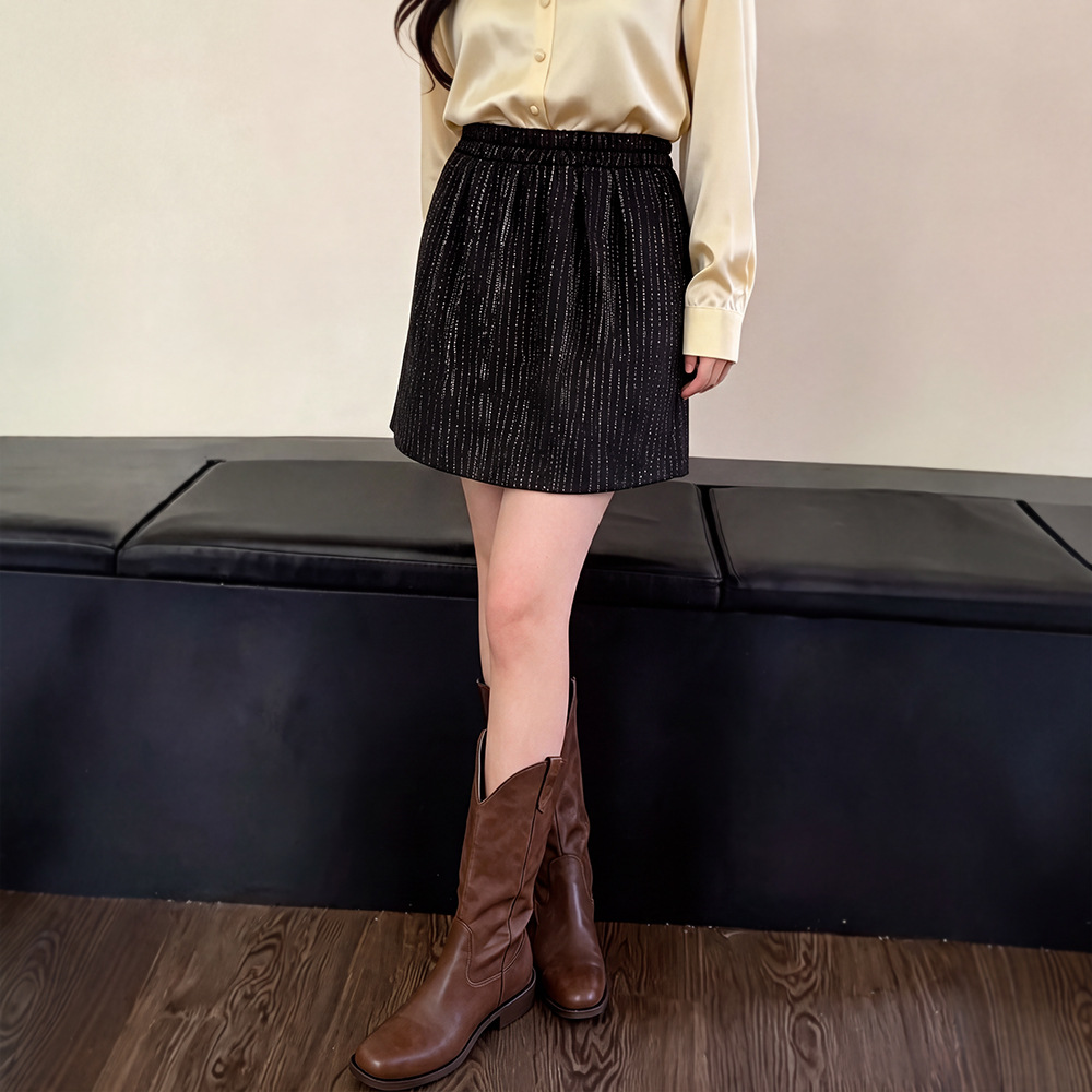60-150kg Plus-Size Women's Thick Tweed Short Skirt for Spring and Autumn, Suitable for Slightly Plump Women, Chanel-Style Hip-Hugging Skirt 60-150kg Plus-Size Women's Thick Tweed Short Skirt for Spring and Autumn, Suitable for Slightly Plump Women, Chanel-Style Hip-Hugging Skirt