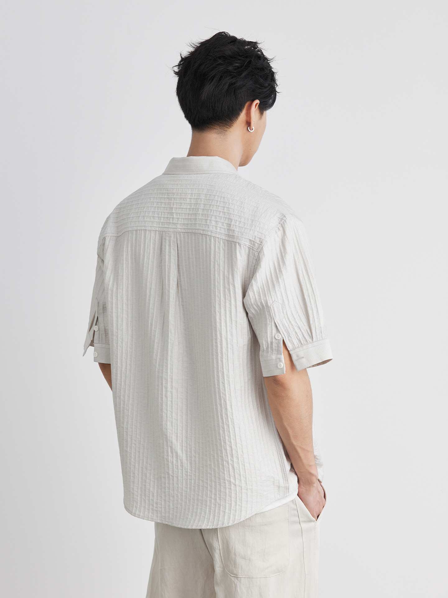 Áo sơ mi nam tay ngắn Tencel dáng rộng phong cách Pháp, không cần là ủi — Màu trắng