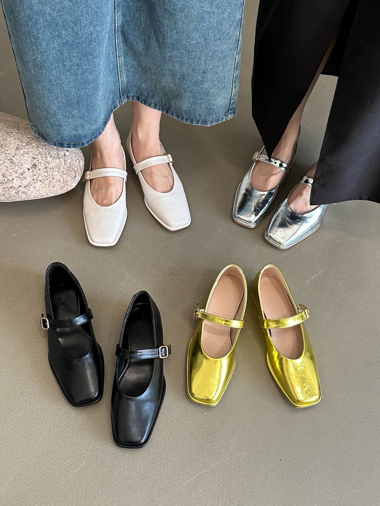 2024 frühling und Herbst Neue frauen Mary Jane Schuhe Eine linie mit Schnalle Quadratischen Kopf Flachen Boden Ballett Einzigen schuh_voghion.com
