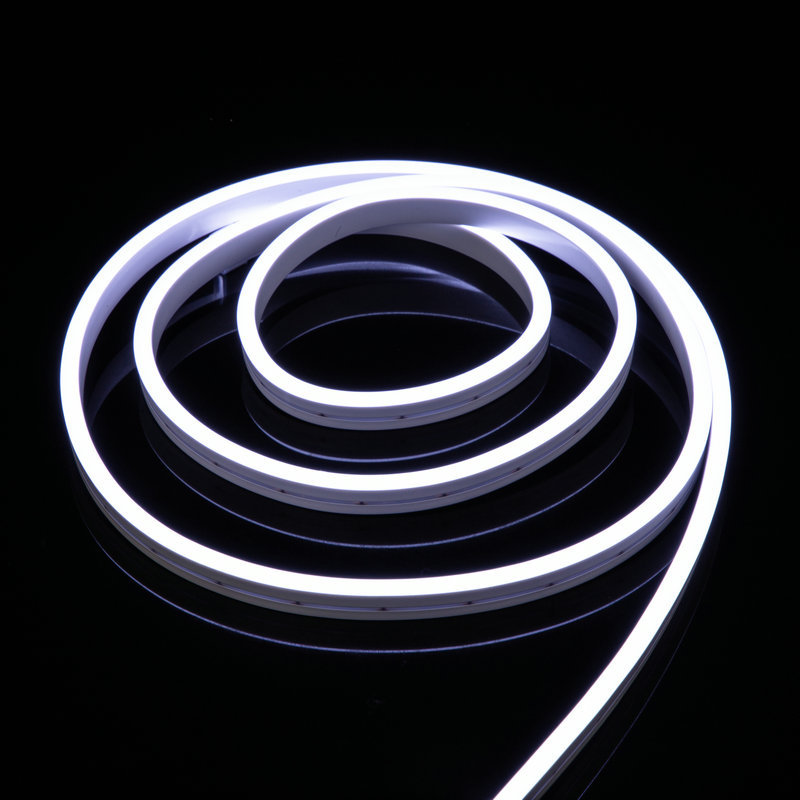 20 metros sin caída de voltaje 6 * 12MM lámpara LED de bajo voltaje 24V lámpara LED de silicona