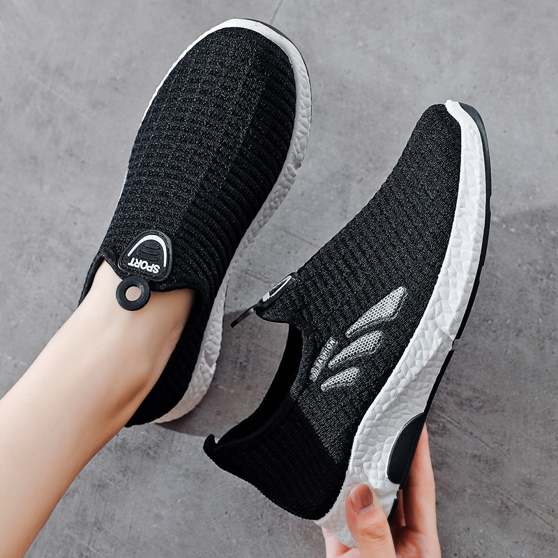 運動休閒鞋女秋季新款潮流百搭低幫飛織慢跑一腳蹬女鞋健步鞋批發