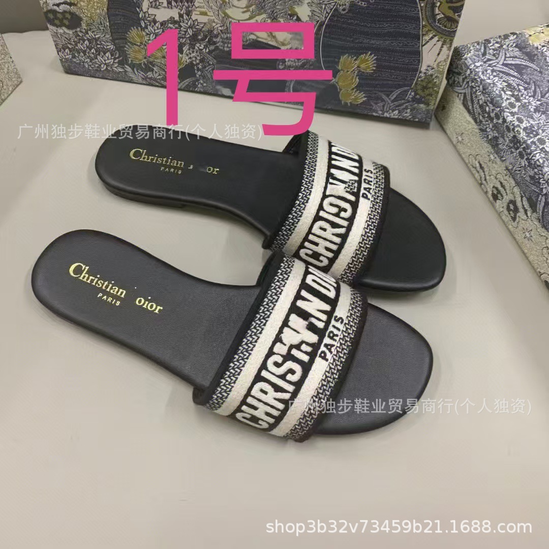 Un tipo de D clásico transfronterizo exclusivo para la moda versátil zapatillas planas exclusivas exclusivas