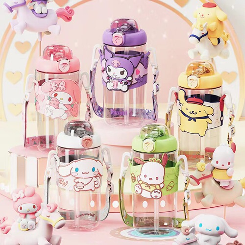New Sanrio plastic cup genuine colorful suction cup children's water cup belly cup straw female student kettle