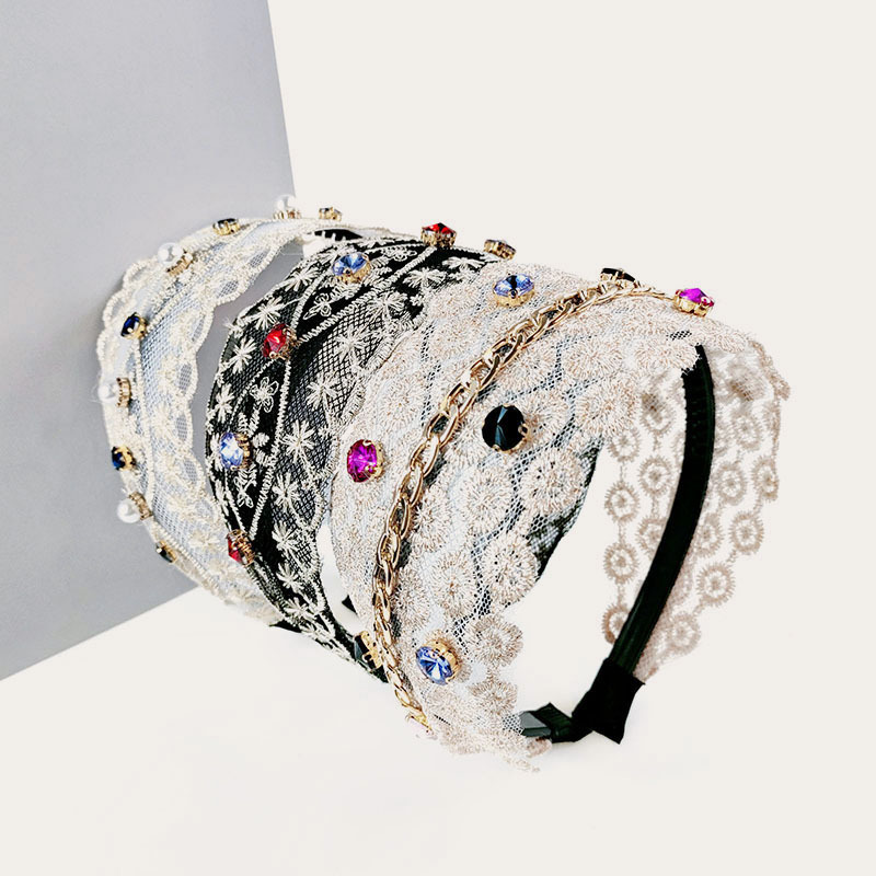 Retro Pearl-studded Lace Flat Headband display picture 10