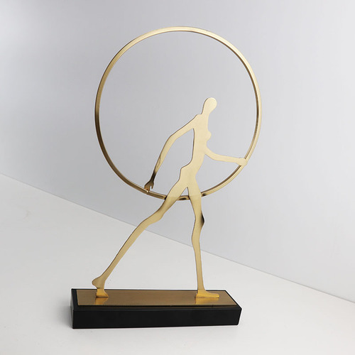 Modern simple European style light luxury gold framed portrait sculpture ornaments model house sales office soft decoration