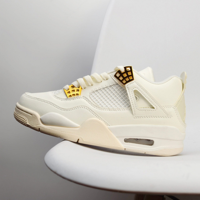 Putian shoes AJ4 retro cultural basketball shoes, comfortable and breathable casual shoes, white cement lightweight replica sports shoes for men Putian shoes AJ4 retro cultural basketball shoes, comfortable and breathable casual shoes, white cement lightweight replica sports shoes for men