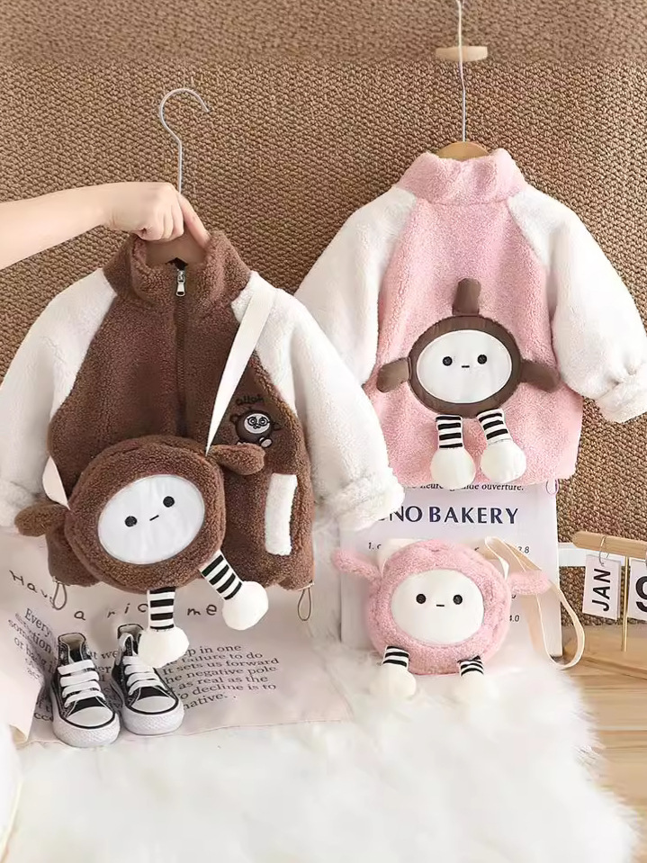 Bebé de moda de terciopelo grueso abrigo de invierno 2024 nuevo otoño y invierno niñas niños cartoon mochila suéter