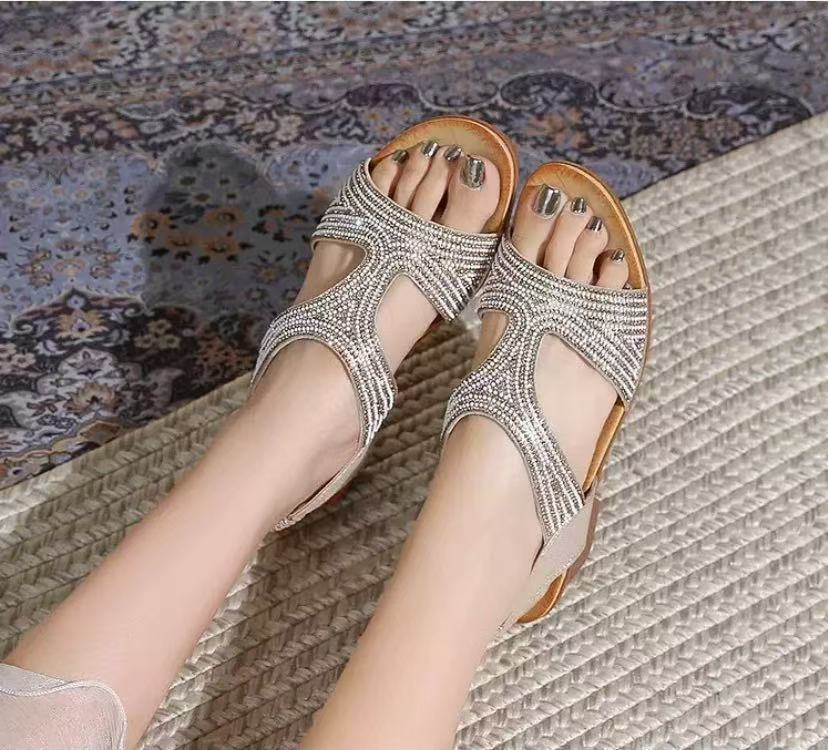 Bohemia de verano nuevo hueco cross-border talón sandálias de diamante zapatos cómodos de mujer de verano