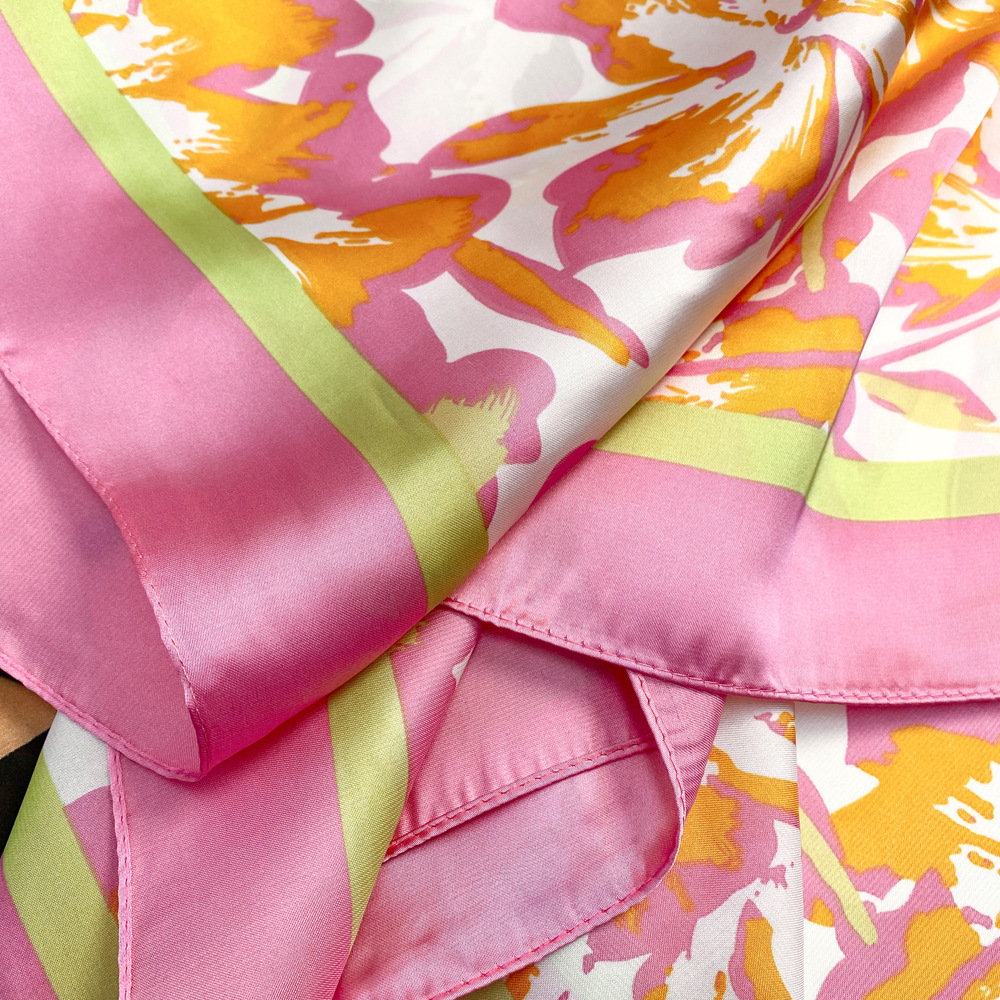 45g Weight Women's Sweet Flower South Korean Satin Silk Scarves
