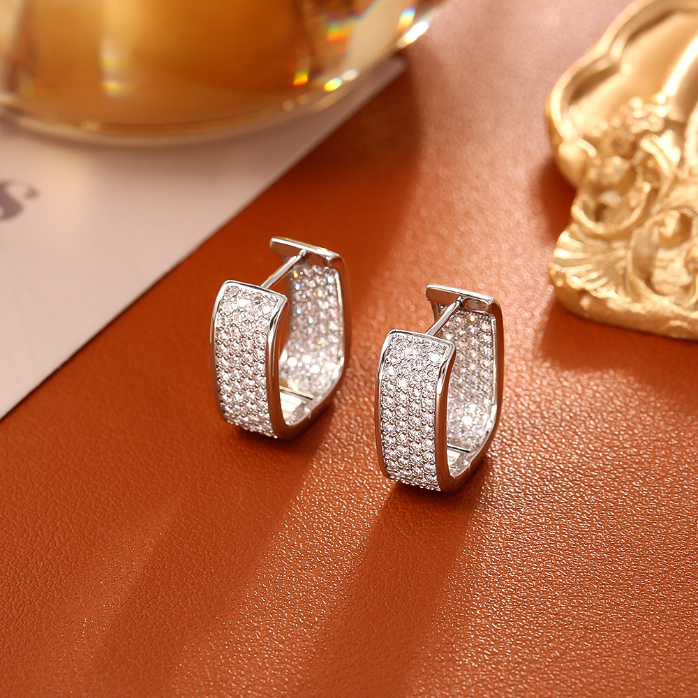 High-end Colorful Zirconia Diamond Stud Earrings Geometric Style_voghion.com