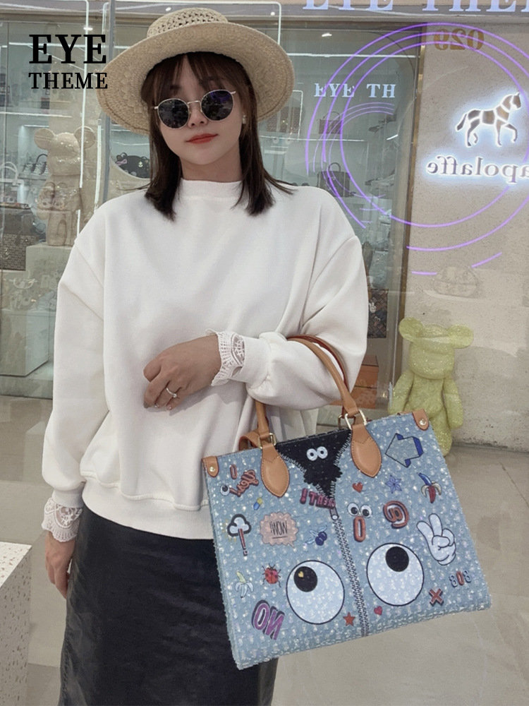 Damas de gran tamaño, cremallera bordada de tejido denim, gran capacidad de moda, contraste de color para damas, almacenamiento de dibujos animados 2707 #