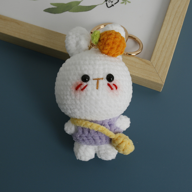 Caricatura encantadora tejida a mano conejo colgante lindo pequeño animal hermoso colgante gancho tejido cerdo grande