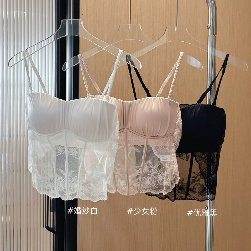Wedding Dress-Style Extended Vest with Beautiful Back Design, No Need to Wear a Bra, Sexy Lace Backless Satin Camisole for Women Wedding Dress-Style Extended Vest with Beautiful Back Design, No Need to Wear a Bra, Sexy Lace Backless Satin Camisole for Women