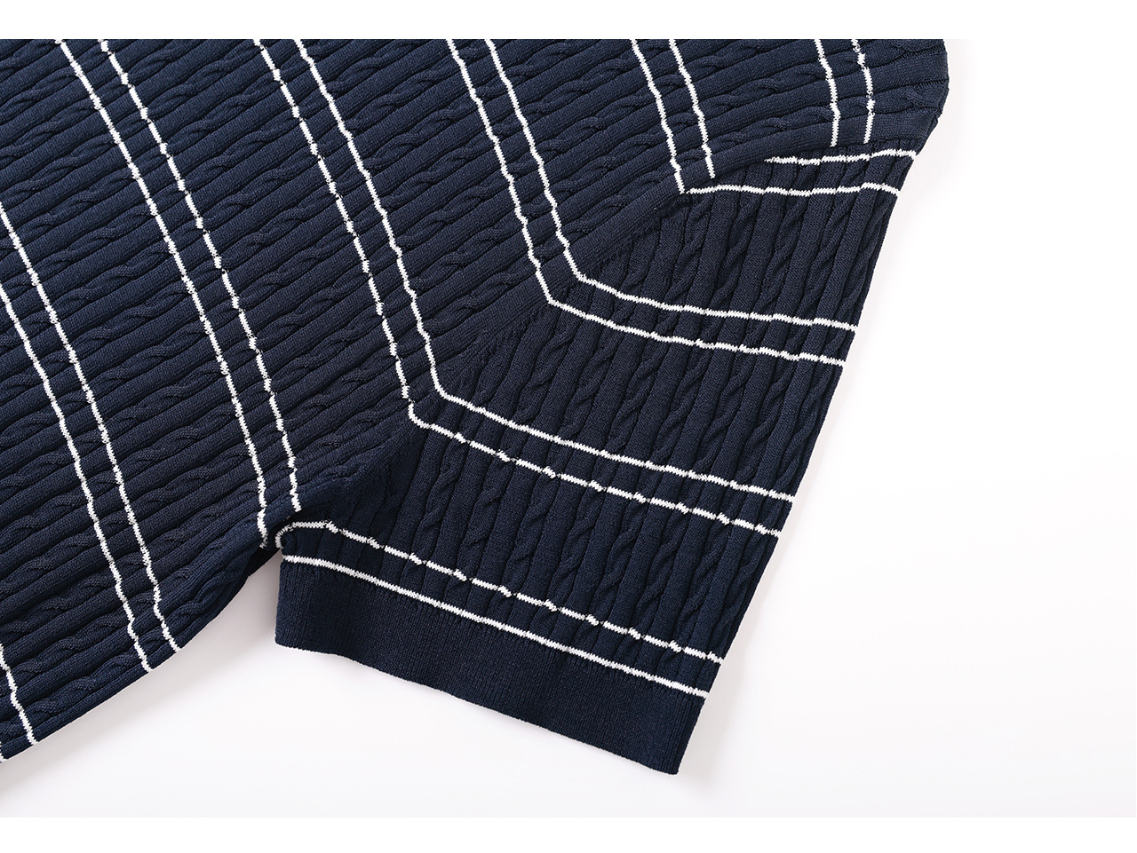 Áo thun dệt kim tay ngắn cổ tròn họa tiết sọc vintage nữ — màu xanh navy chi tiết 29