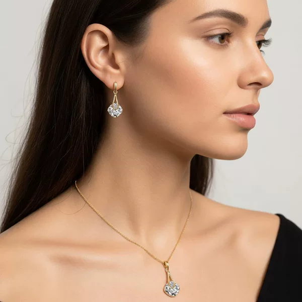 Cross-border European and American geometric cube crystal necklace and earring jewelry set, light luxury water drop high-end clavicle chain accessory