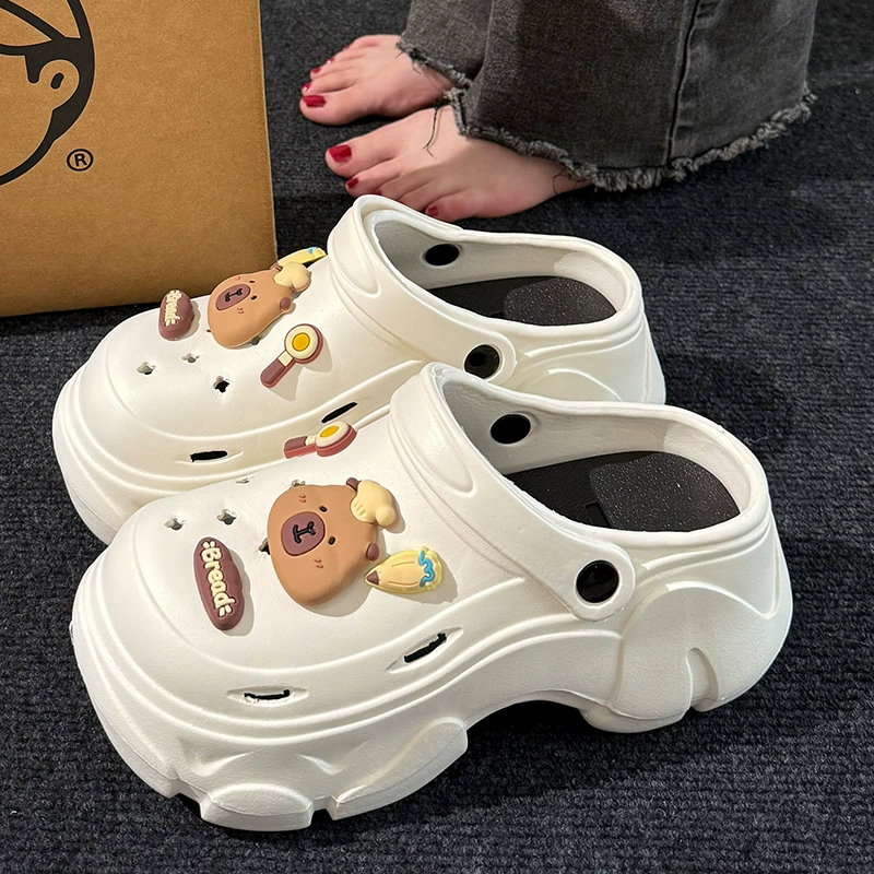 Женские пляжные сандалии Croc Shoes 2025 года, новые летние, на толстой подошве, с эффектом «попа», нескользящий носок, полусандалии.