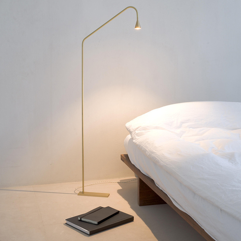 Dormitorio muy creativo cabecera lámpara de cama mesa de cabecera piso simple viento moderno lámpara de pared Zhongshan led cabecera lámpara de piso norte