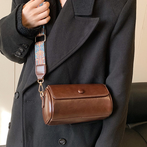 Retro small bag women's bag niche  new trendy autumn and winter versatile wideband single shoulder crossbody bag cylindrical bag
