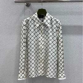 26Ss早春新款 马衔扣印花真丝长袖衬衫，100%桑蚕丝面料