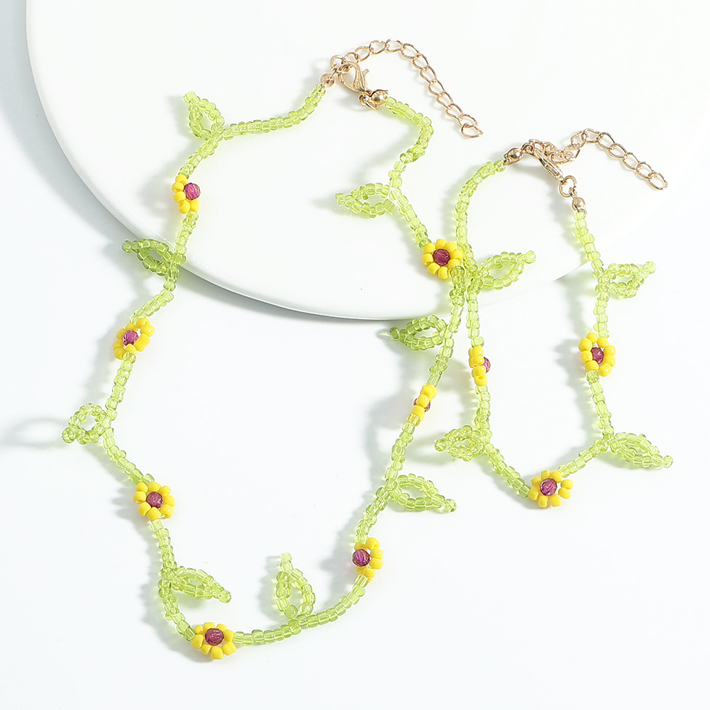 Fashion Miyuki Beads Leaf Flower Clavicle Chain Wholesale Nihaojewelry display picture 9