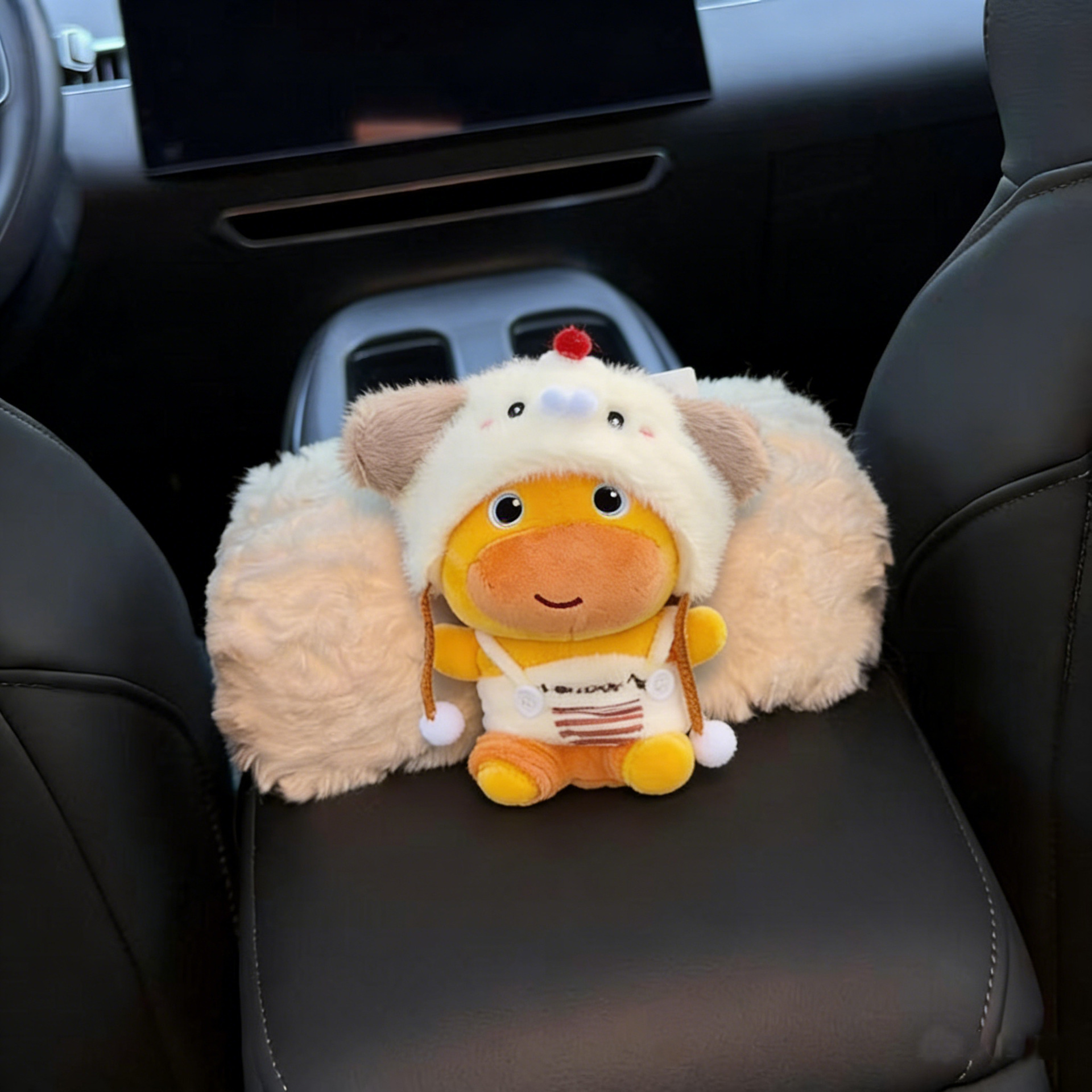 Authentic Capybara Lulu Car Tissue Box Creative Car Tissue Holder Multifunctional Tissue Box for Car Armrest Box