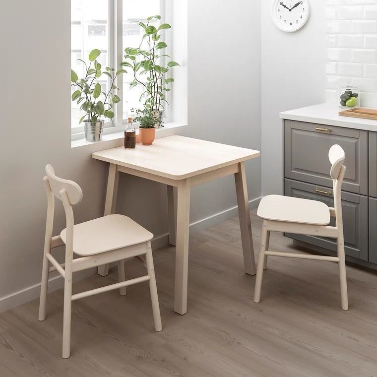 Nordic Nork Small Square Table, Solid Wood, Household Square Table for Small Apartments, Dining Table, Simple Family Combination
