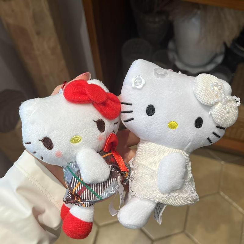 北海道小樽限定复古格子裙侧坐kitty挂件玩偶公仔包挂|undefined