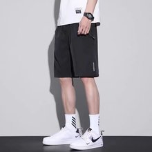 衫少服饰运动短裤男士夏季韩版经典薄款跑步健身反光条冰丝五分裤