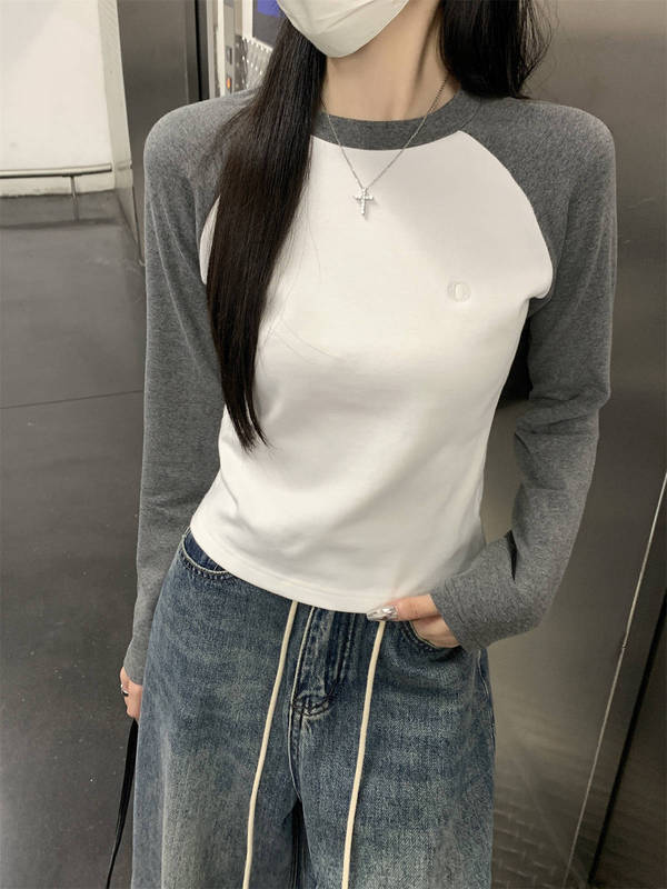 减龄短款打底衫女别致插肩拼色圆领长袖2025秋新款内搭甜酷风上衣|undefined