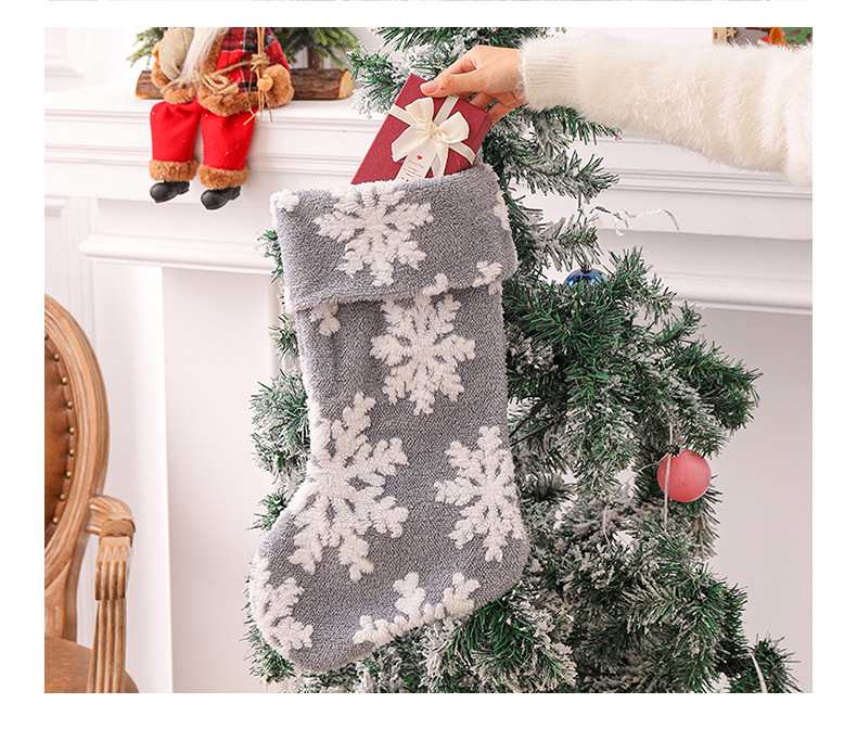 Christmas Snowflake Pattern Plush Stocking Candy Bag Pendant Wholesale Nihaojewelry display picture 4