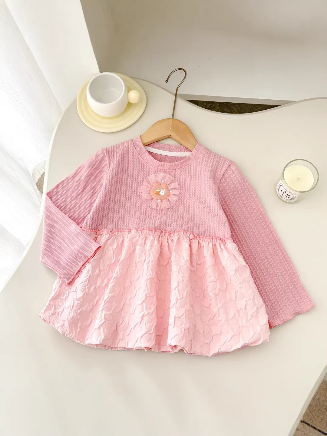 2026 vestido de punto de niña nuevo estilo extranjero fondo niño mangas largas princesa vestido de punto corto
