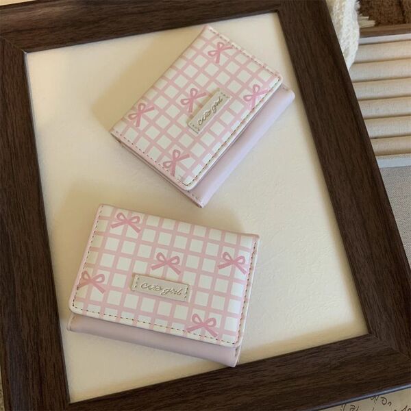 Fuchsia wallet