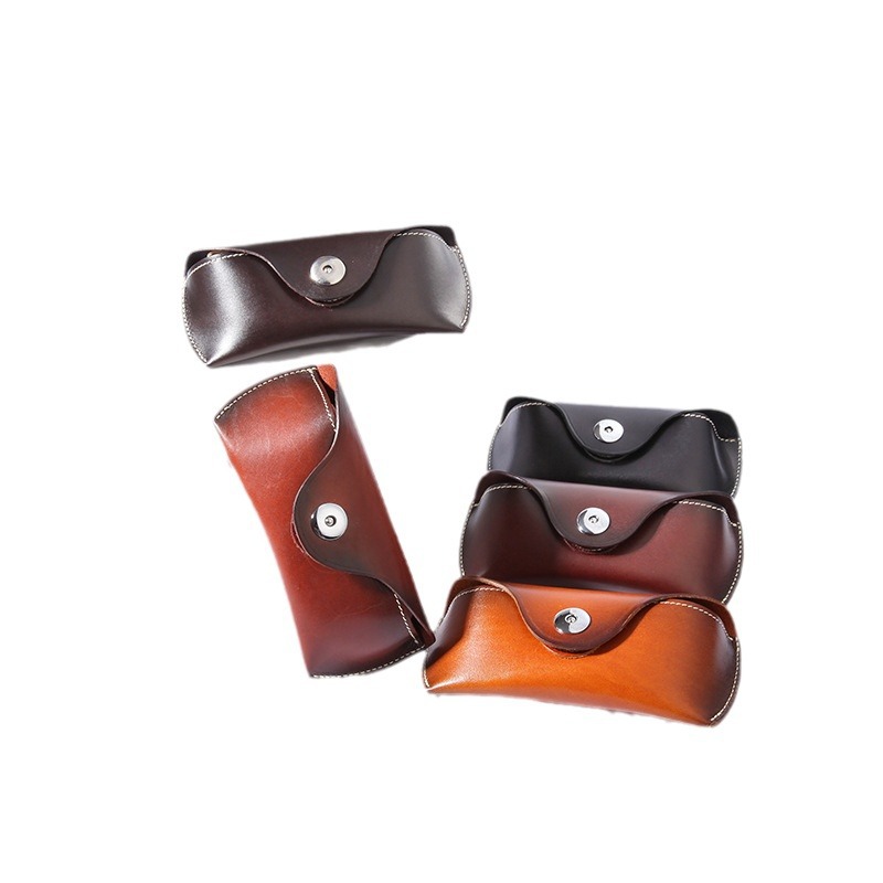 2025 新しいハイエンドメガネカバー本革オリジナルレトロ手作りメガネケース植物なめし革フィッシュアイボタンメガネバッグ