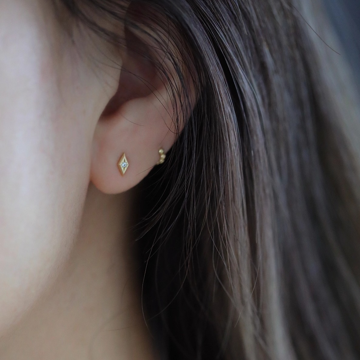 Hypoallergenic Titanium Stud Earrings For Sleeping And Healing_voghion.com