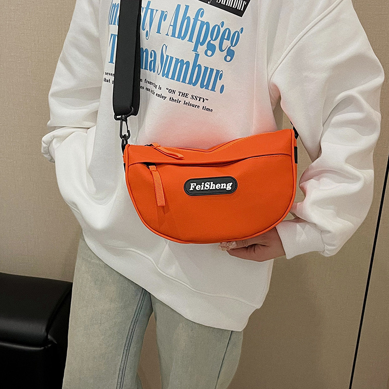 New Korean Style Ins Street Trendy Women's Shoulder Bag Sports Casual Dumpling Bag Women's Fashion Trendy Brand Crossbody Bag New Korean Style Ins Street Trendy Women's Shoulder Bag Sports Casual Dumpling Bag Women's Fashion Trendy Brand Crossbody Bag