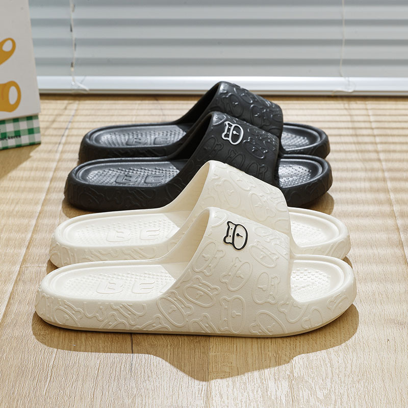 New Cartoon Sandals and Slippers for Women Summer Couple Wear Non-slip Thick Bottom Bathroom Bathing Hotel Slippers for Men Summer