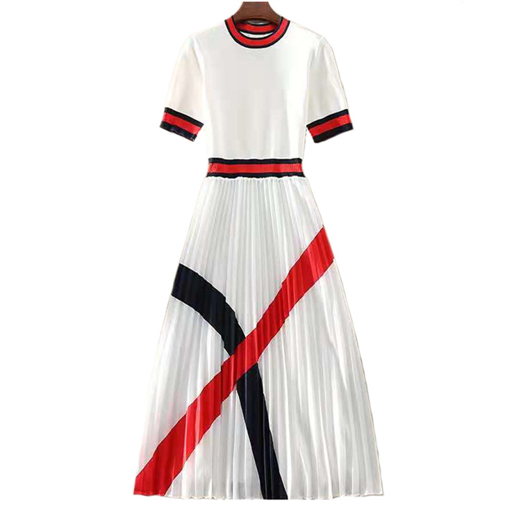 Breathable Knitted Dress Image 7