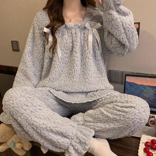�����¿��Ứ�Lë�q���I����insi˯��Ů���b�ɼ��׼Ҿӷ�һ�����l