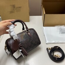 广州市宇娟皮具商行工厂同款高级版蔻家真皮lv女包包新款波士顿枕