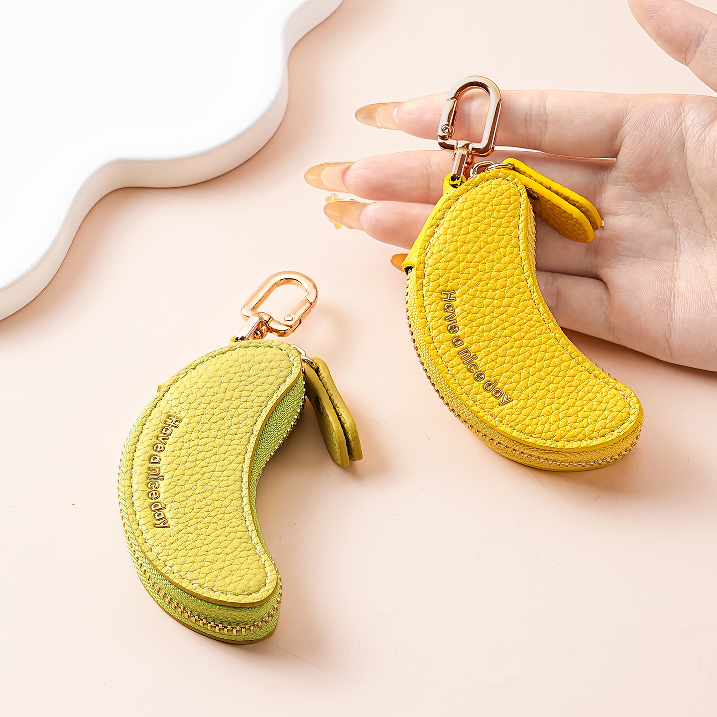 Creative Banana Cute Fruit Coin Purse Simple Mini Wallet Coin Bag Storage Bag Pendant Key Bag