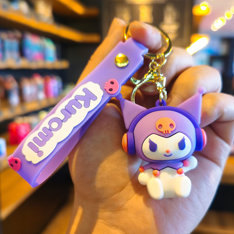 El llavero de Sanrio llavero, la muñeca colgante, la máquina de muñecas, tuiteó un pequeño regalo de menos de 10 yuanes.