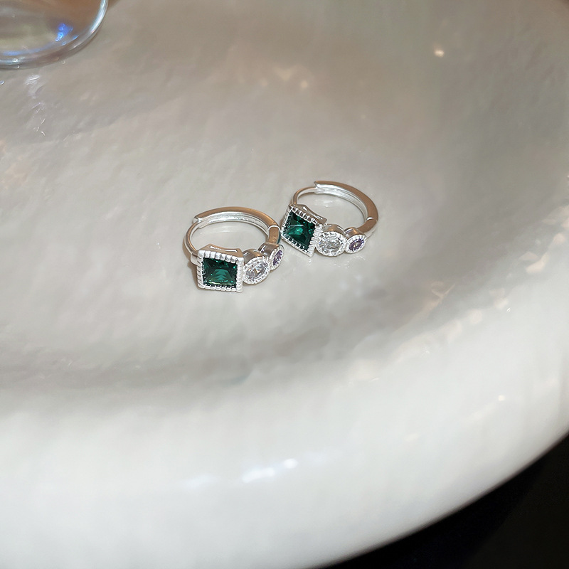 Simple Style Heart Shape Copper Plating Zircon Earrings 1 Pair