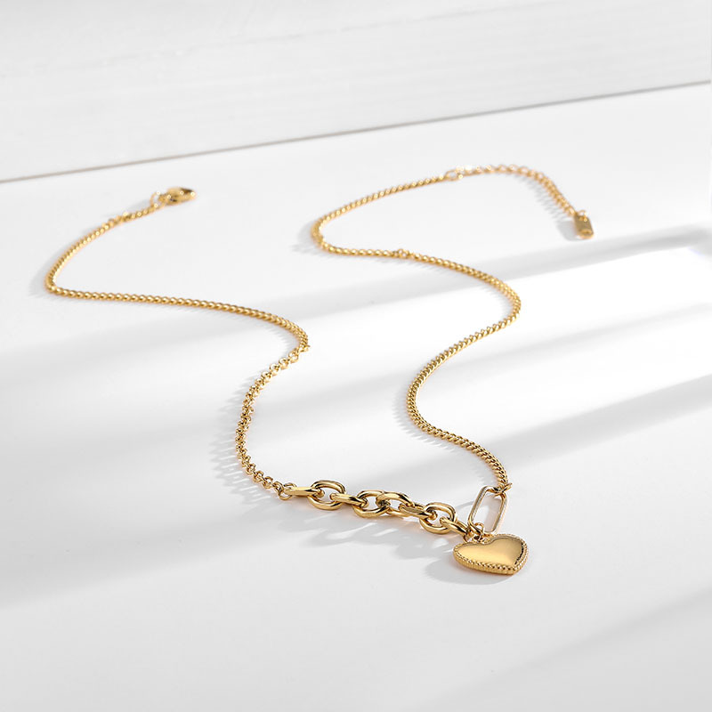 Titan Stahl 18 Karat Vergoldet Einfacher Stil Überzug Herzform Titan Stahl Halskette Mit Anhänger display picture 3