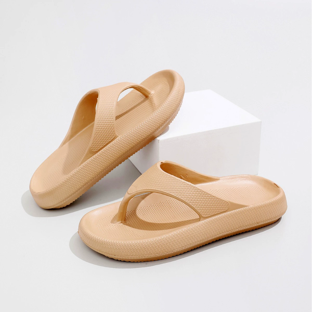 Тапочки-шлёпанцы, нескользящие повседневные плоские мягкие тапочки для ванной, парные уличные тапочки, женские и мужские тапочки с фабрики.