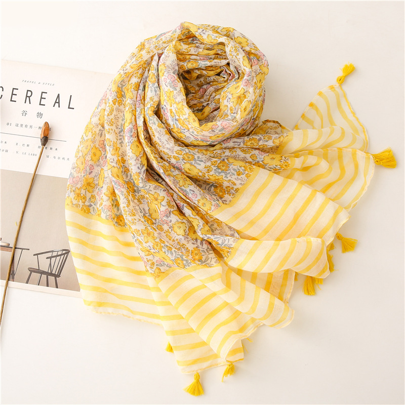 Yellow Horizontal Stripes Small Flower Sunscreen Silk Scarf Wholesale Nihaojewelry display picture 5