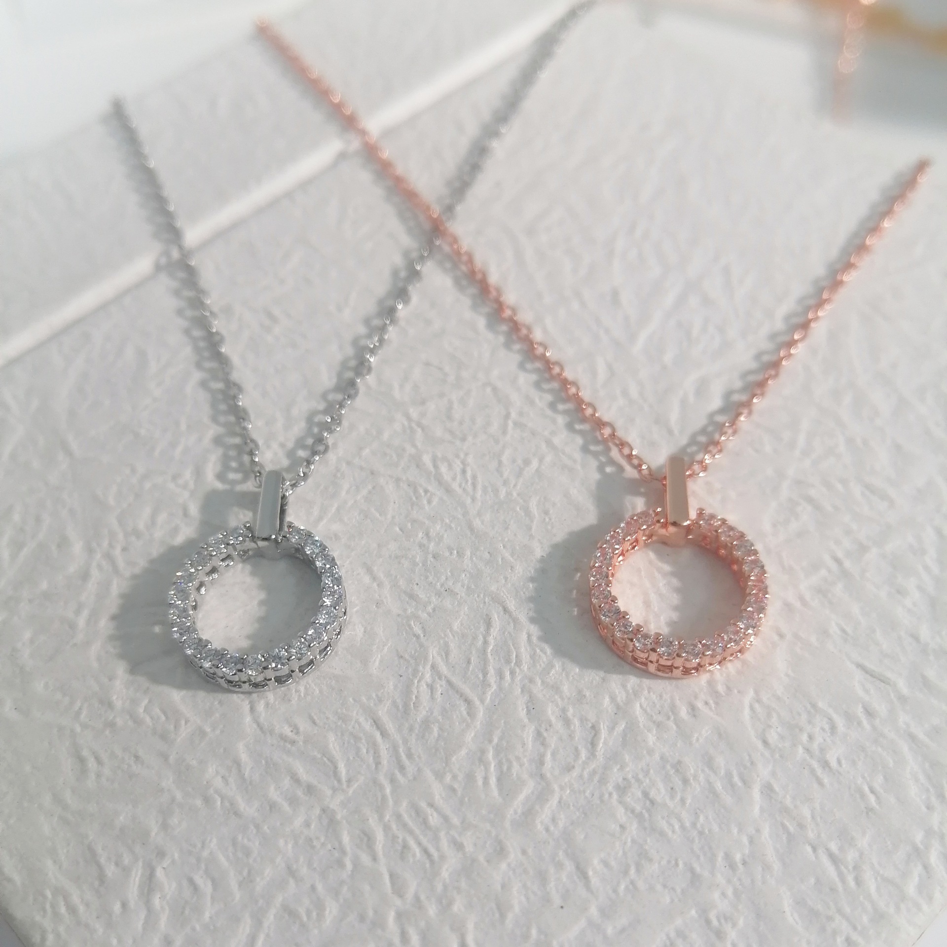 Full Diamond Circular Necklace Simple Geometric Pendant Clavicle_voghion.com